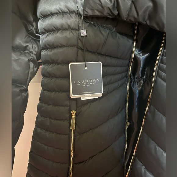 LAUNDRY BY SHELLI SEGAL Black Midlength Coat with Zippered Interior Bib - Picture 8 of 8